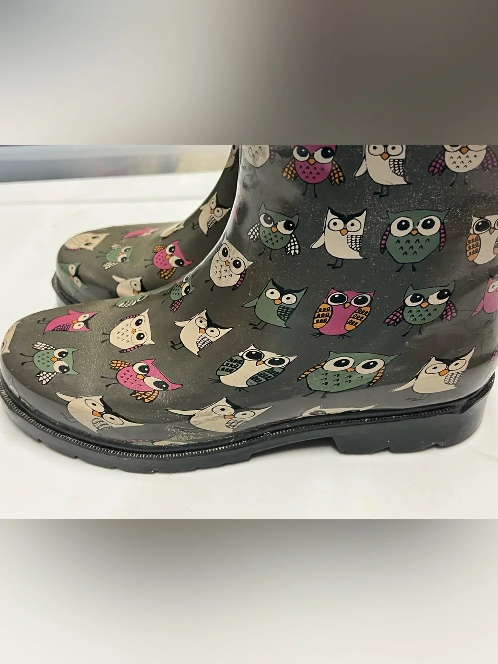 Capelli New York Women’s Printed Owl Waterproof Rubber Rain Boots
